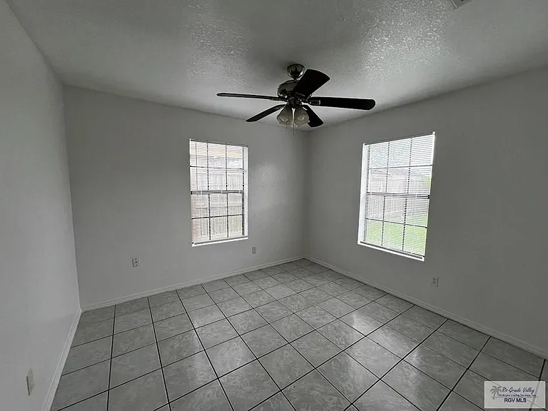 5105 Villa Bonita St — Photo 5