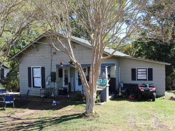 146 Summey St, Forest City, NC 28043