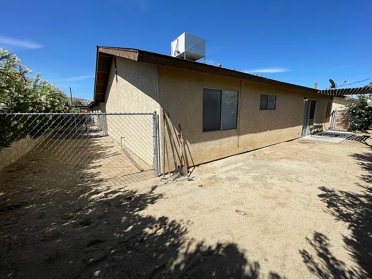 61947 Plaza Rd #C — Photo 13