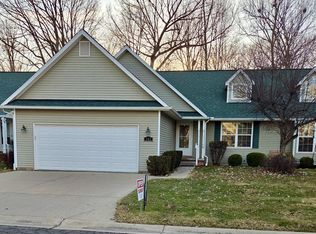 332 Wildwood Dr, Manchester, MI