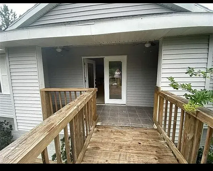 22239 Prats Rd #B — Photo 17