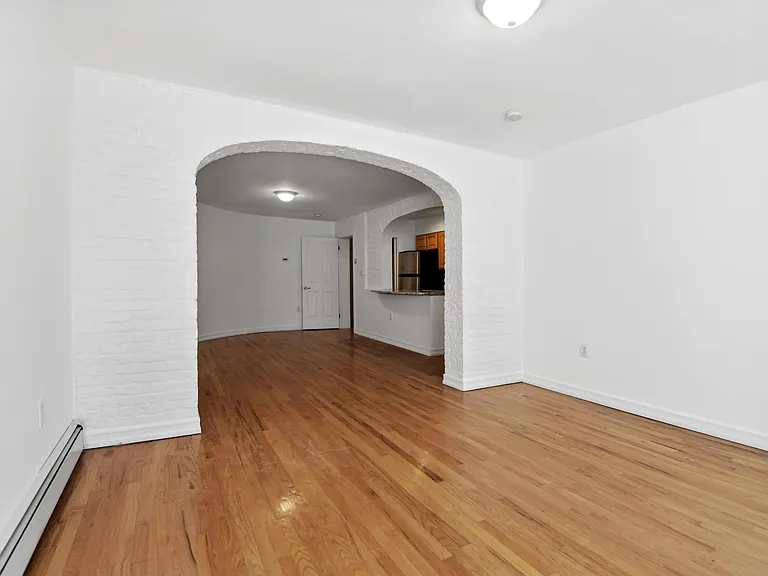 113 Sussex St #GRDN — Photo 5