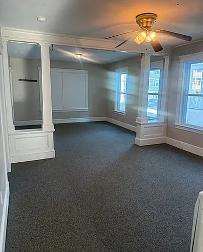 254 Burnside Ave Photo 1