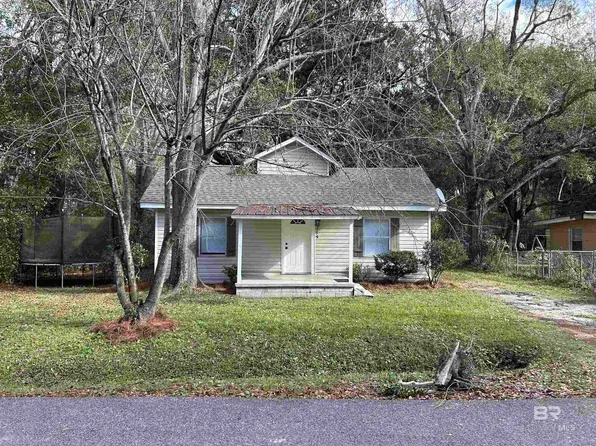 2119 Hoppin St, Mobile, AL 36605