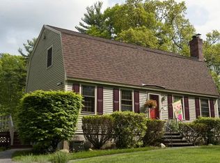 119 Hampstead Rd, Derry, NH 03038