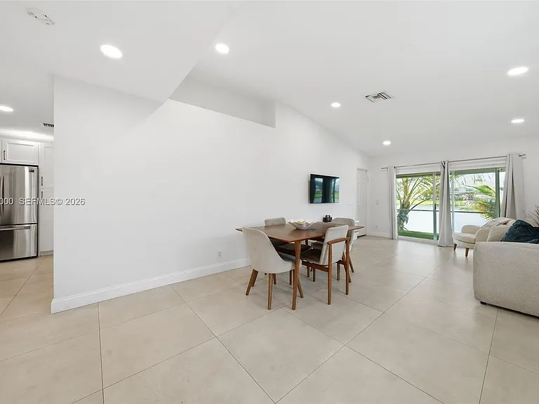 4952 SW 32nd Ave #140 — Photo 5
