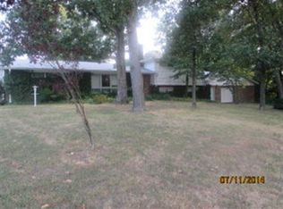 520 N Sellars Mill Rd, Burlington, NC 27217