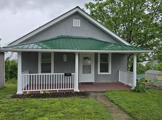 532 N Beverly Ave, Covington, VA 24426