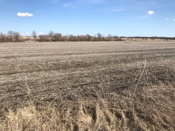 15420 County Line Rd, Newark, IL 60541