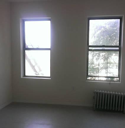 3rd image of 805 Fairmount Pl APT 5F