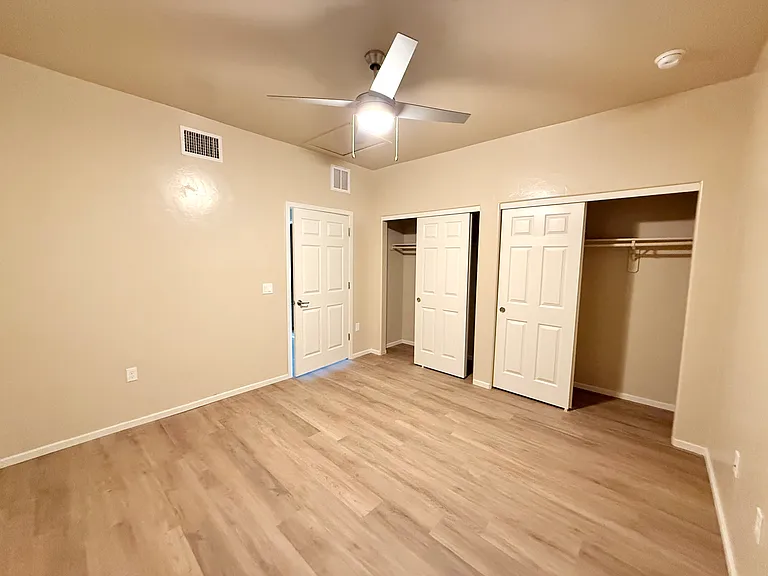 839 E Minorka Rd #7 — Photo 8
