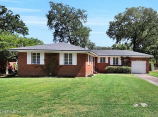 3923 Via De La Reina, Jacksonville, FL 32217