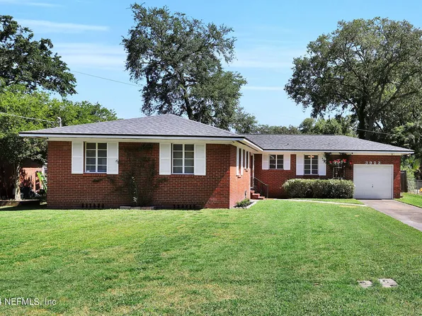 3923 VIA DE LA REINA Street, Jacksonville, FL 32217