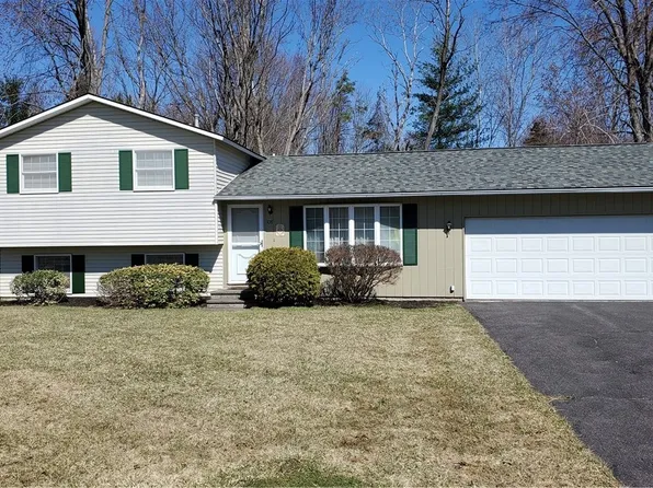 108 Weaverdale Ln, Minoa, NY 13116