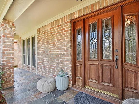 4th image of 2302 Binley Dr