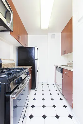 Rented by Mirador Real Estate | media 53