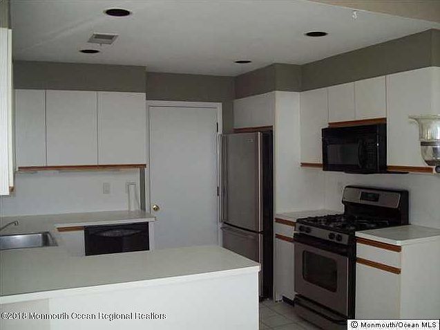 2nd image of 50 Sternberger Ave APT 8