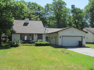 636 Jones St, Muskegon, MI 49442