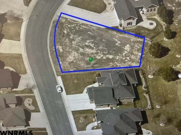 2400 Shadow Ridge Dr, Gering, NE 69341
