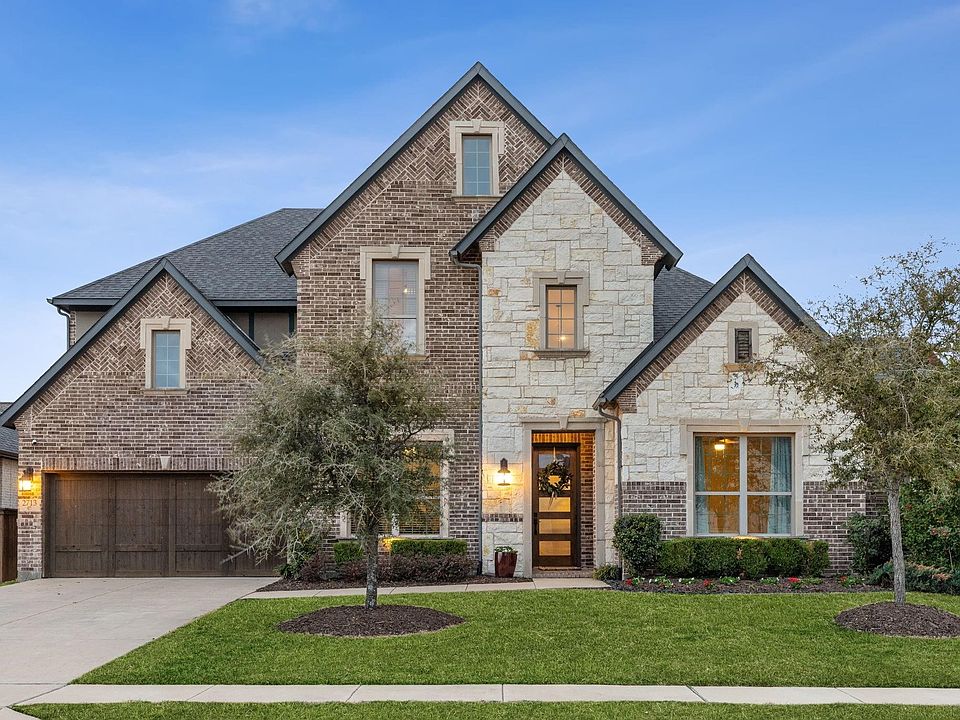 1st image of 2713 Maverick Way