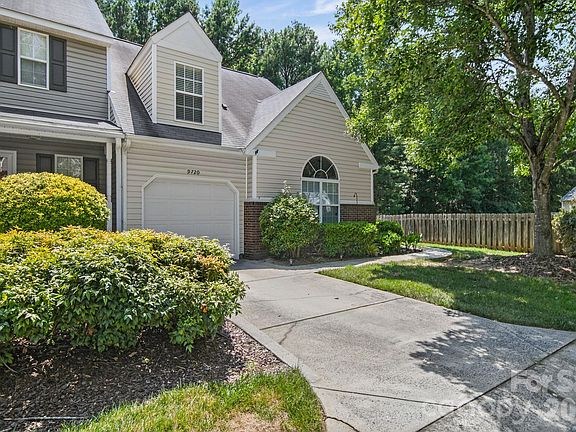4th image of 9720 Mattforest Cir