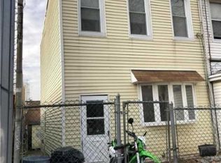 59-84 59th Pl, Maspeth, NY 11378