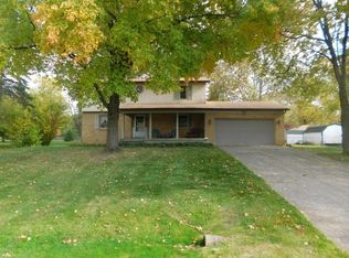 998 Cummington Rd, Columbus, OH 43213