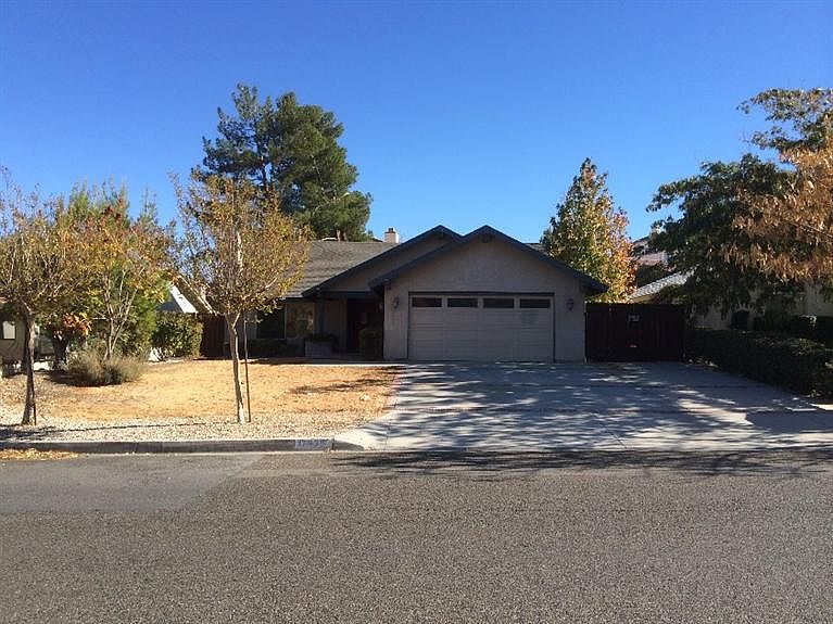1st image of 17935 Vista Point Dr