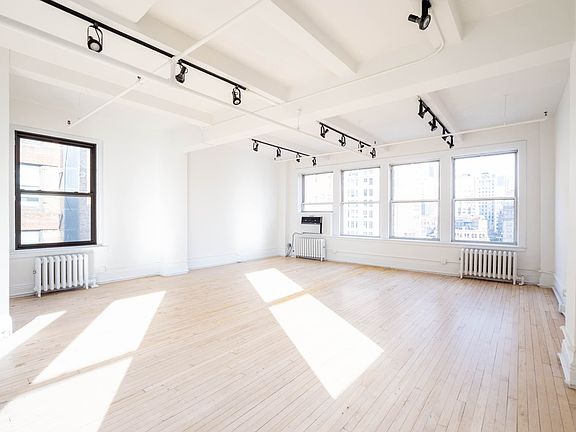 4th image of 106 E 19th St Floor 12