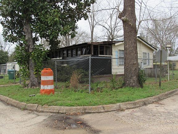 2nd image of 22531 8th Ave