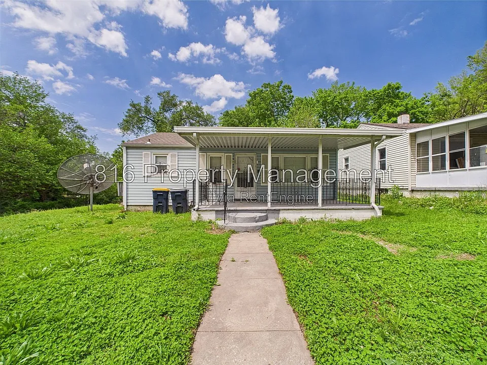 3354 Jackson Ave