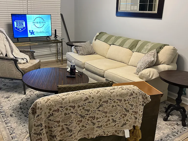 3527 Kenesaw Dr — Photo 5