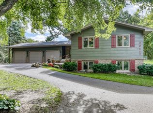 26411 Freeport Ave, Wyoming, MN 55092