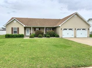 823 Clearwater Rd, Sikeston, MO 63801