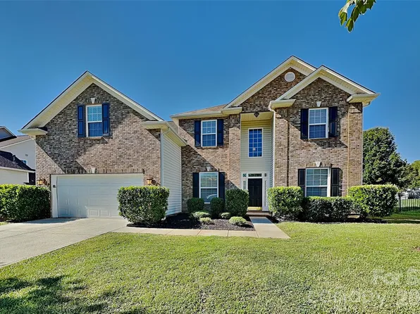 3014 Brook Valley Run, Monroe, NC 28110