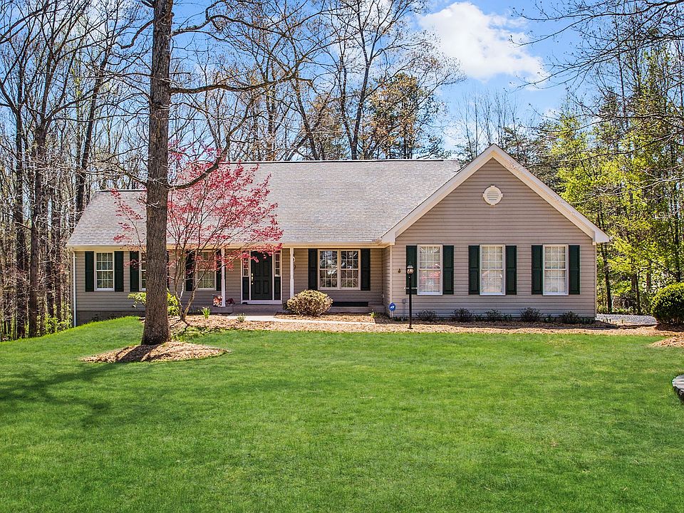 BEAUTIFUL RANCHER- 2.39 acre