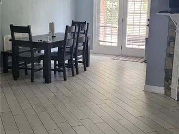 3701 E Lee St, Greensboro, NC 27406