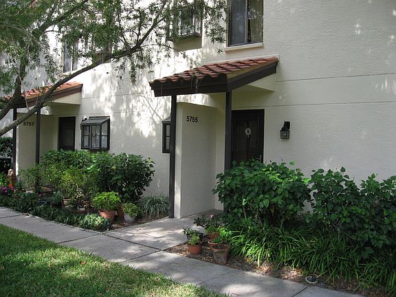 2nd image of 5755 Gardens Dr #101