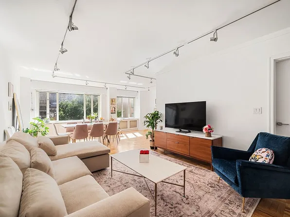 166 E 63rd St APT 7A, New York, NY 10065