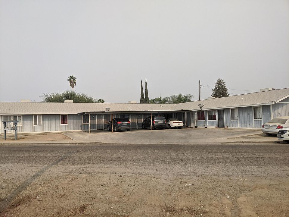 1st image of 910 E Railroad Ave