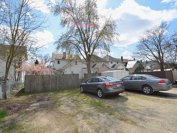 2nd image of 430 E Main St
