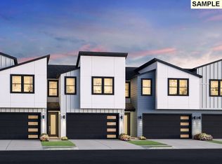 3997 NW 64th Ave #L-24, Camas, WA 98607