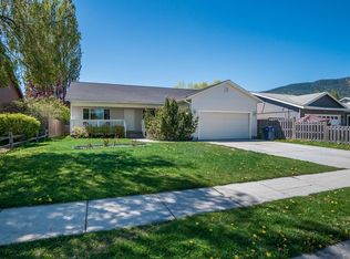 1301 Kinnikinnik Ave, Sandpoint, ID 83864