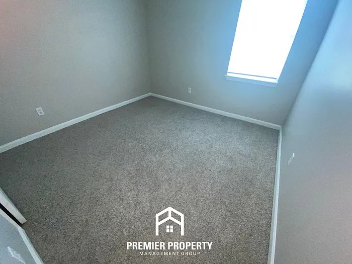 4320 Grand Cedar Ln — Photo 13