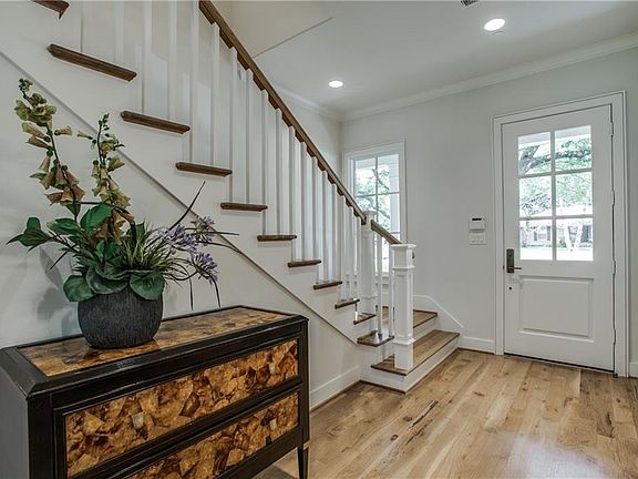 5th image of 6815 Orchid Ln