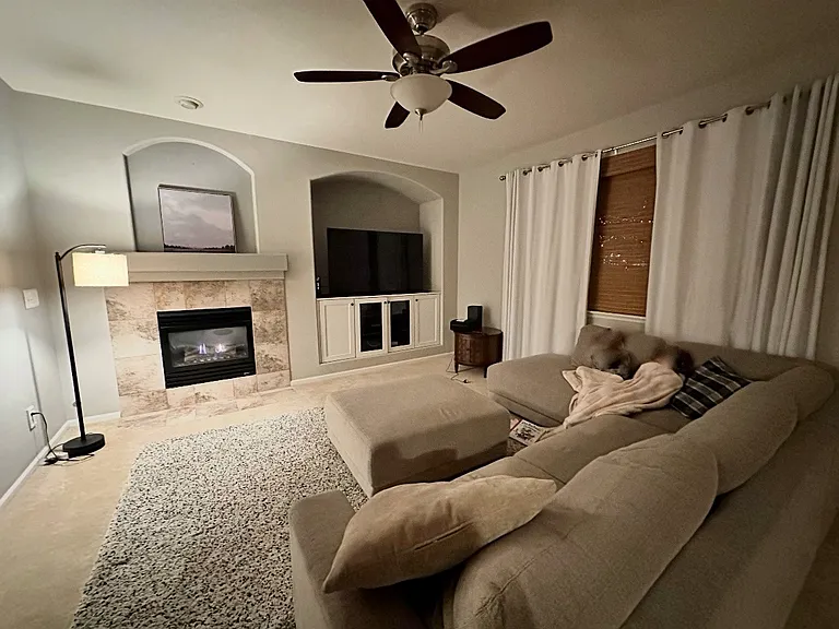 2165 Primrose Ln — Photo 6