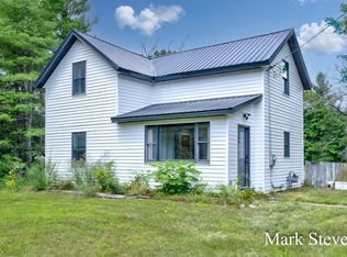 20176 Dewey Rd, Howard city, MI 49329