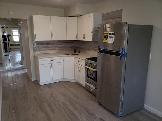 Rented by US # 1 Realty | media 20