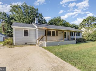 219 Cedar Ln, Colonial Beach, VA 22443