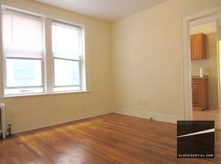 2163 27th St APT C3, Astoria, NY 11105